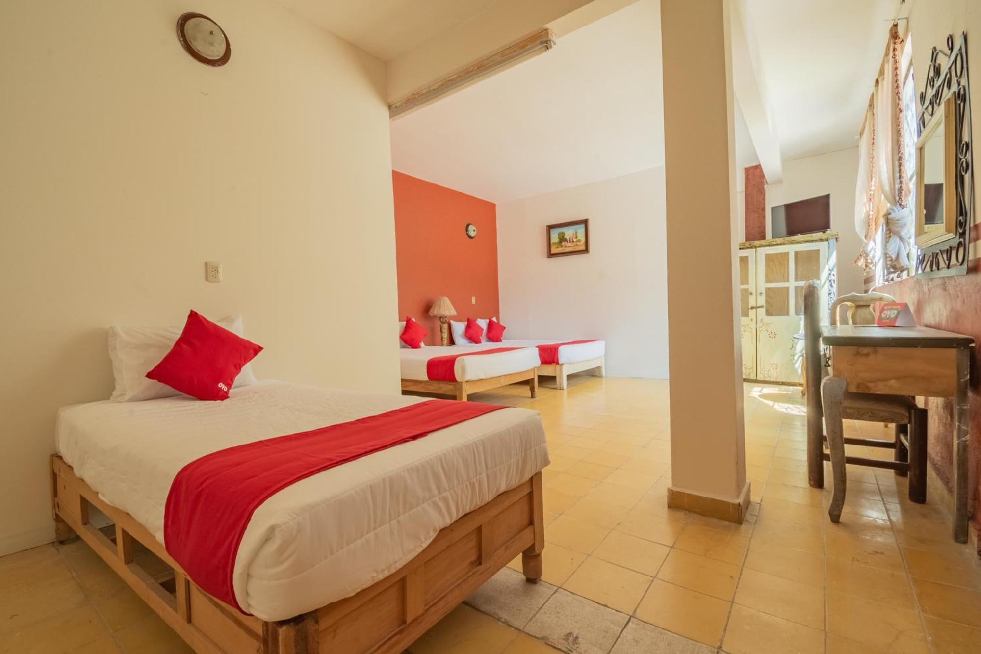 Oyo Hotel Meson De La Concepcion Zacatecas Exterior photo
