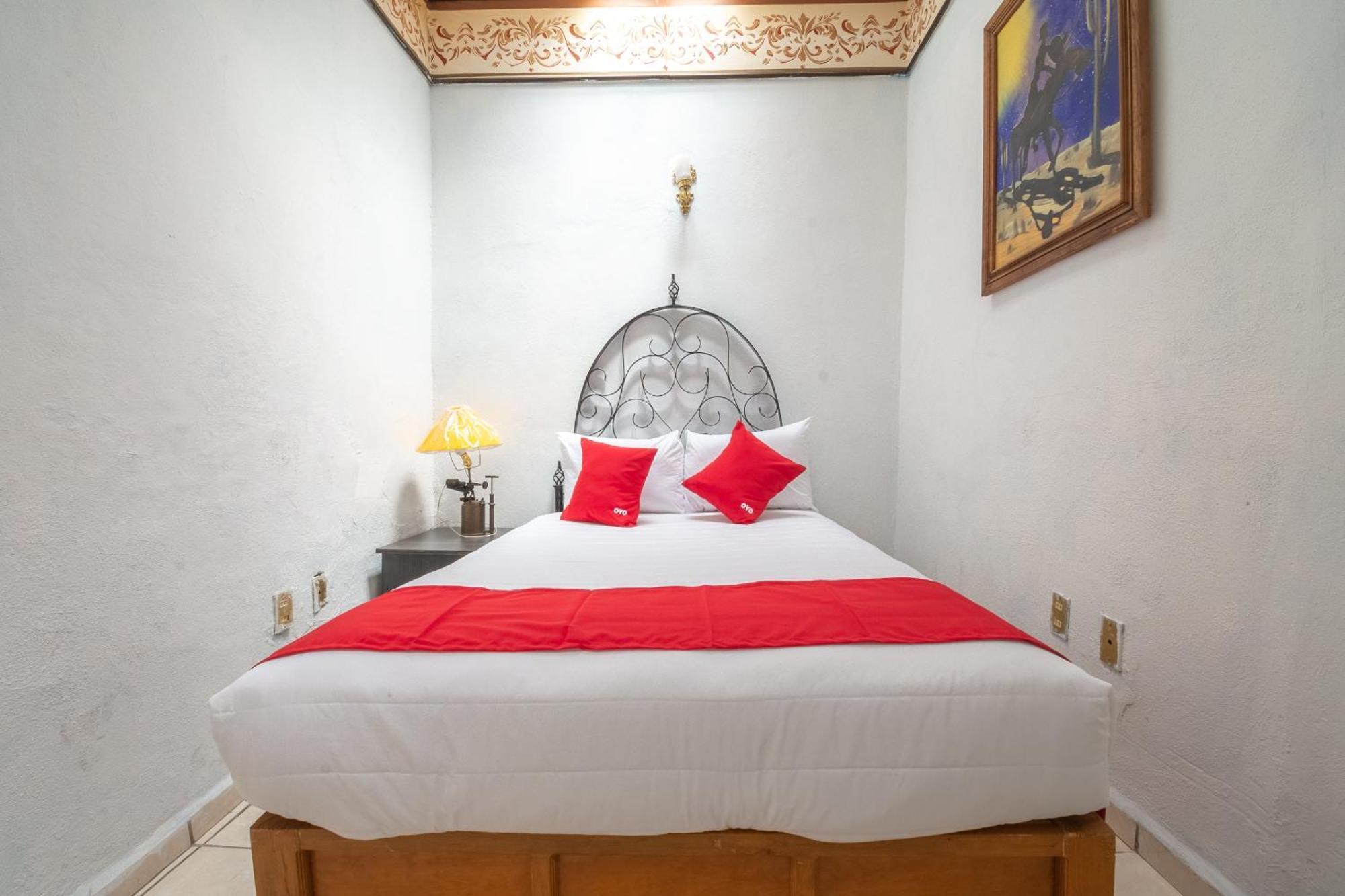 Oyo Hotel Meson De La Concepcion Zacatecas Exterior photo